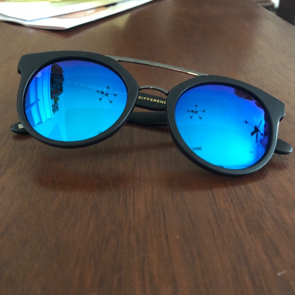 Diff “Astro” sunglasses
